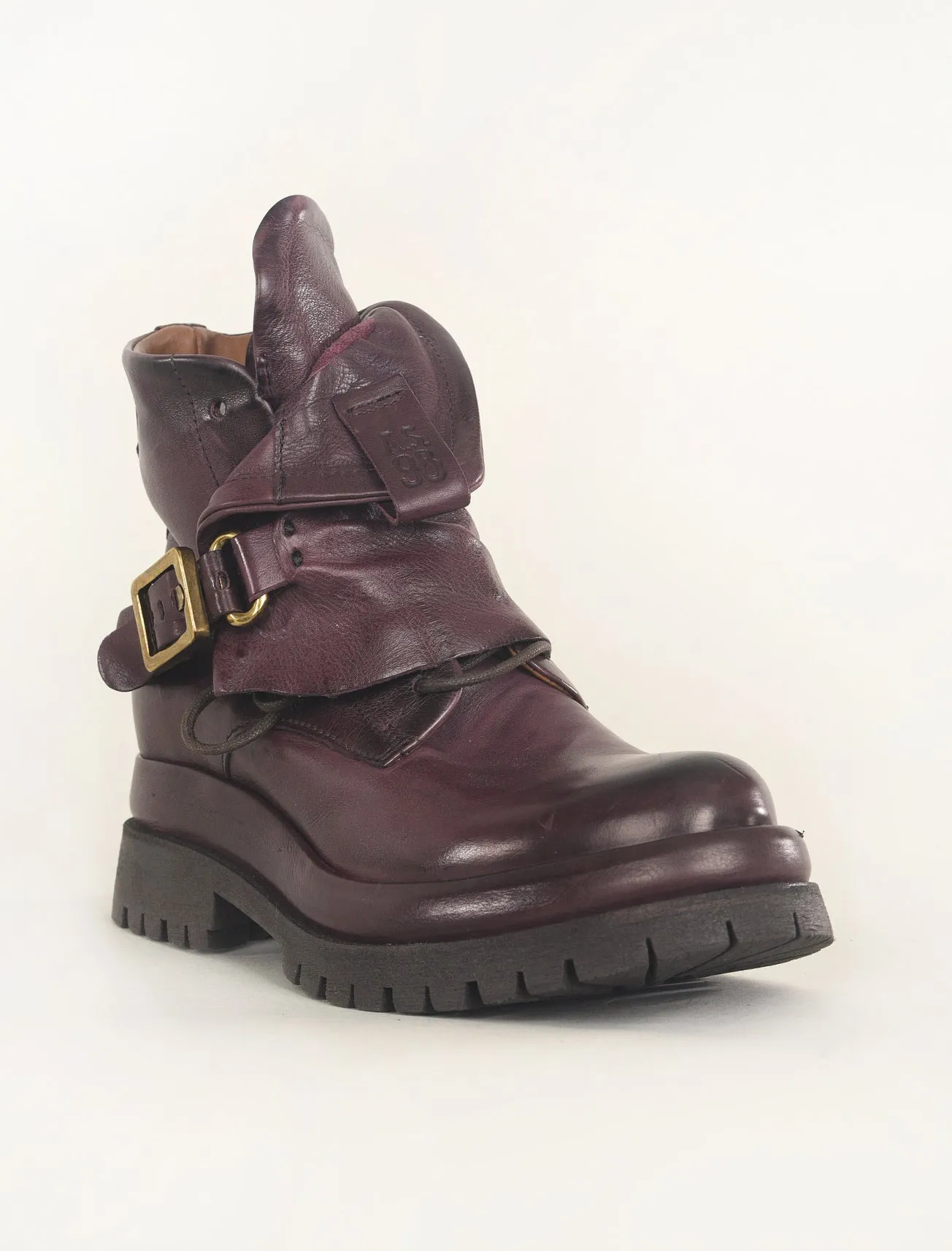 Drakie Boot, Eggplant