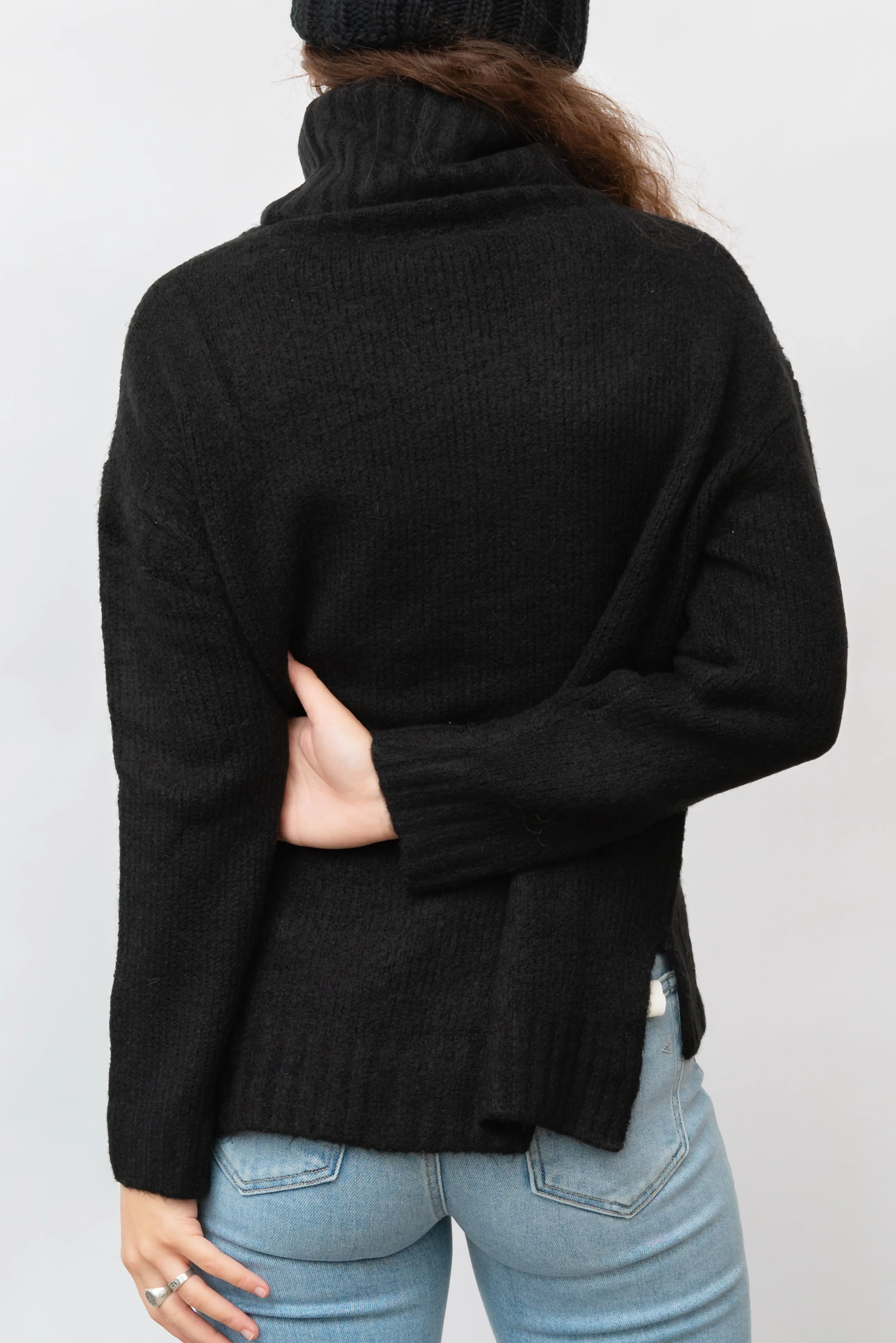 Hunter Cozy Turtleneck Sweater