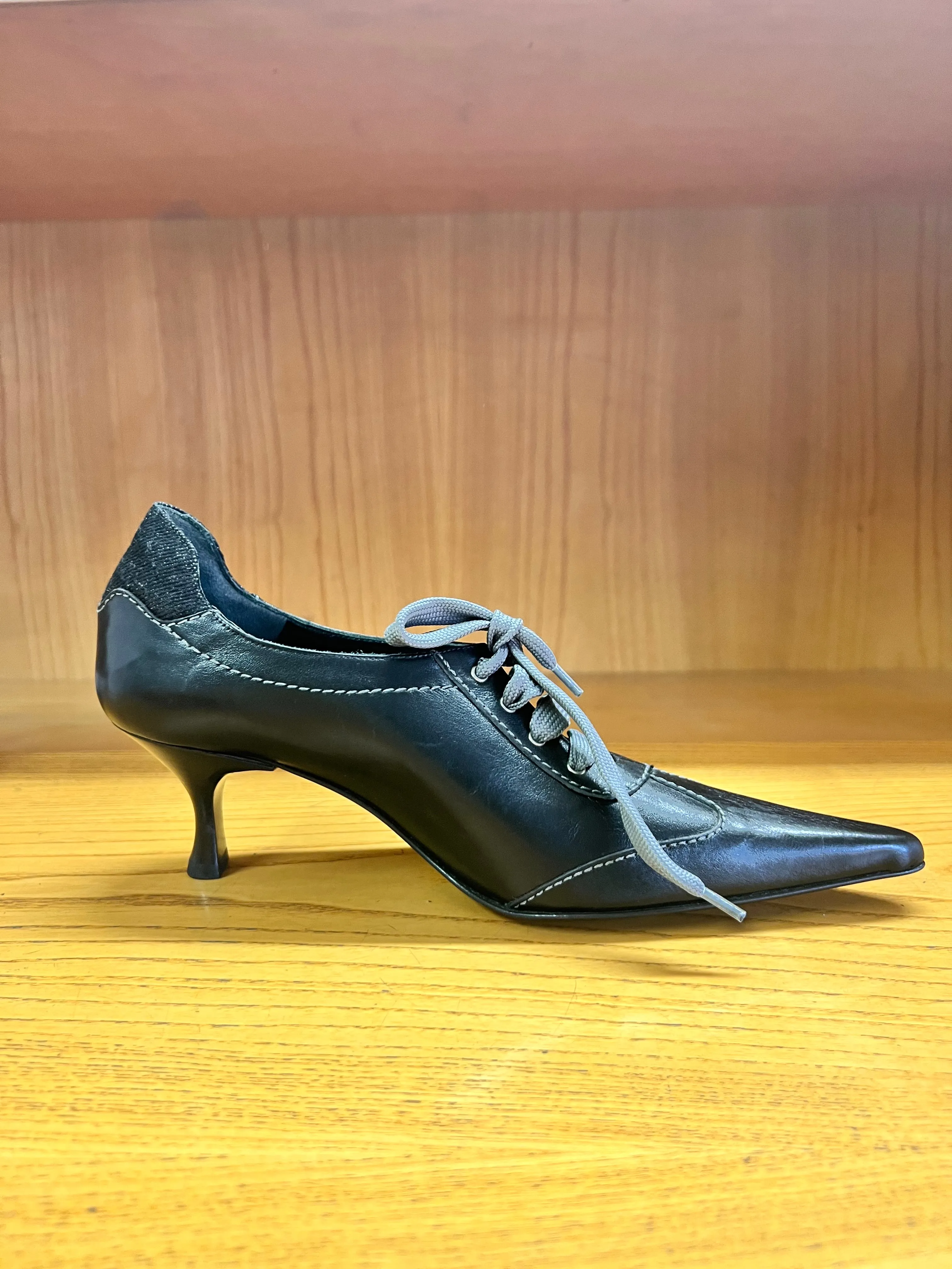 LEATHER DERBY SHOES