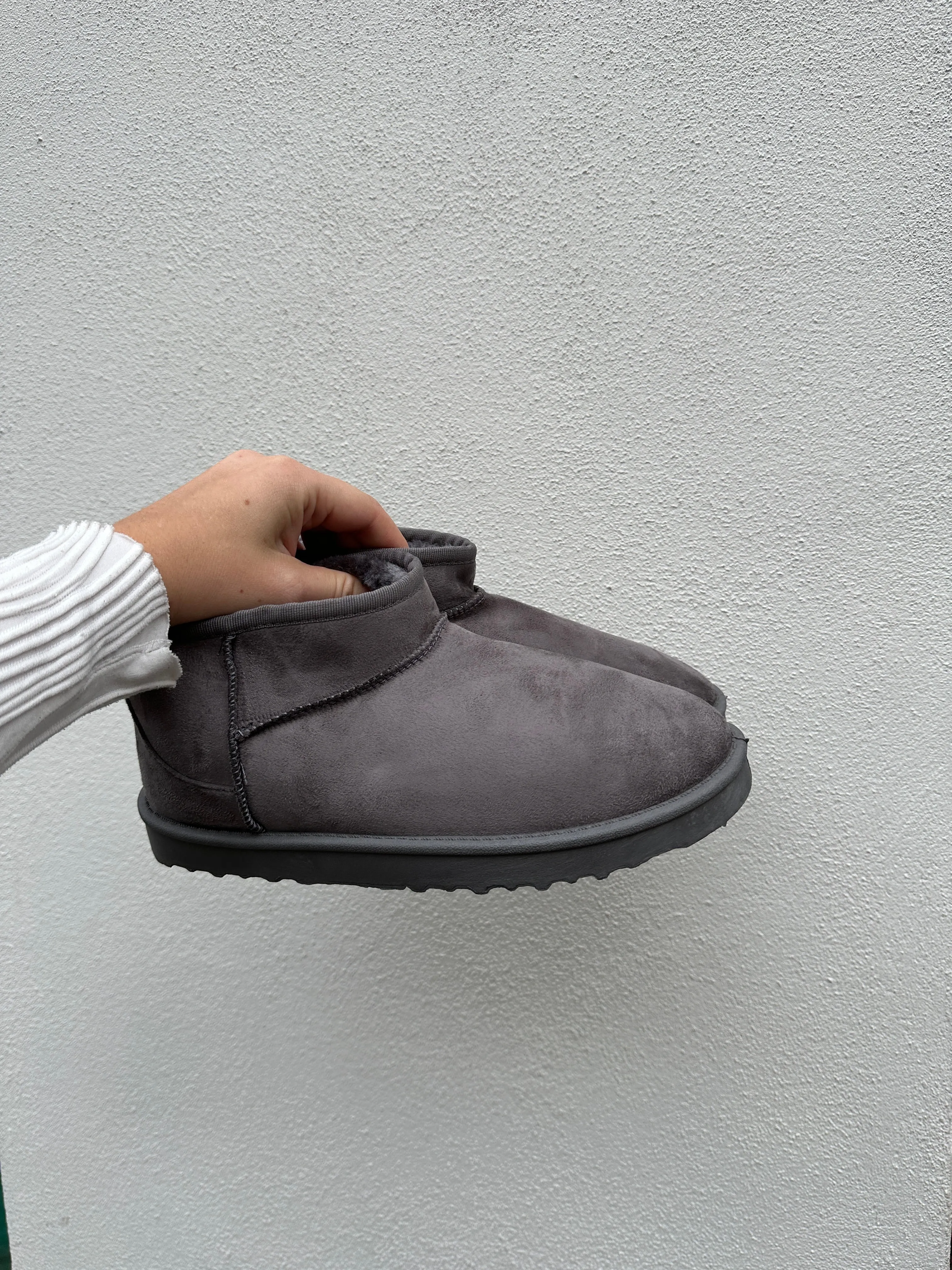 Olivia Boots - Grey