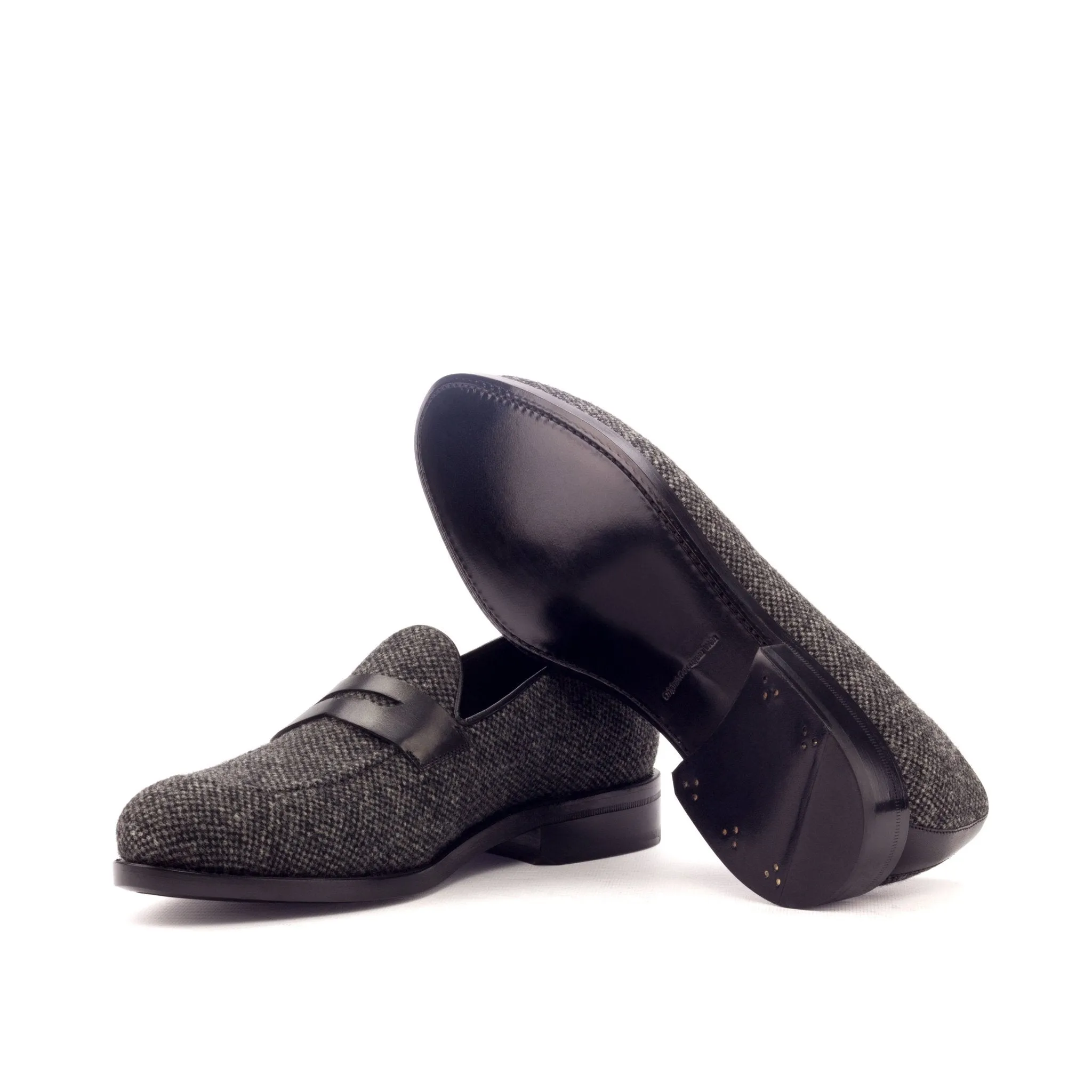 Penny Loafer in Nailhead