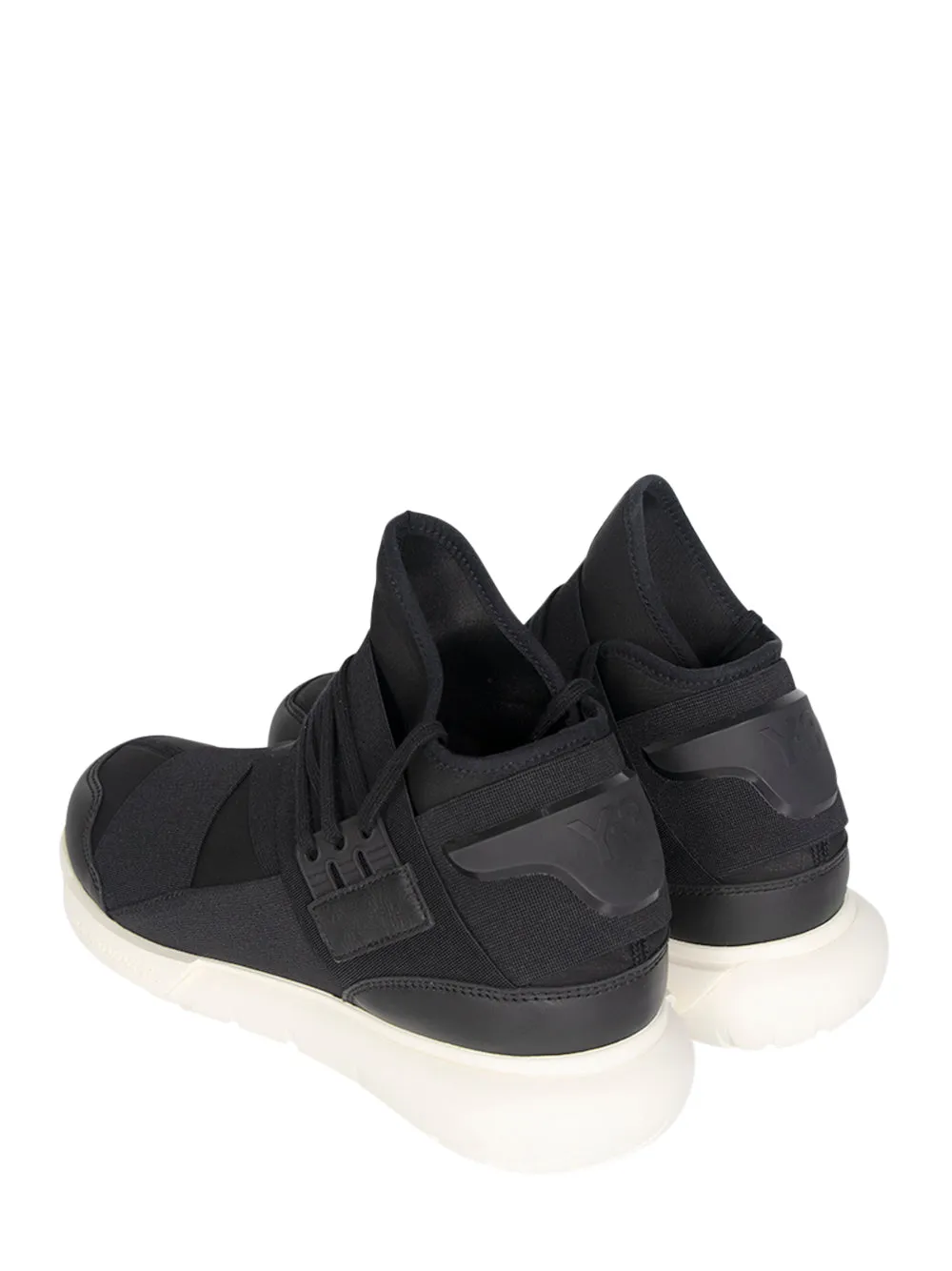 Qasa (Black)