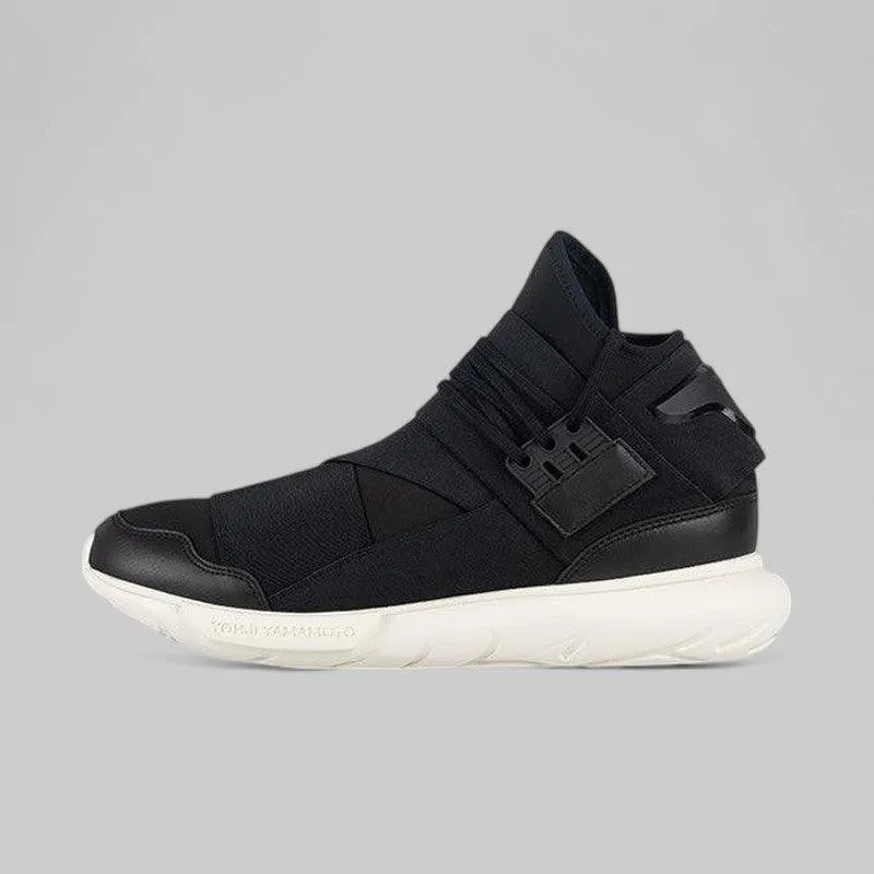Qasa - Black