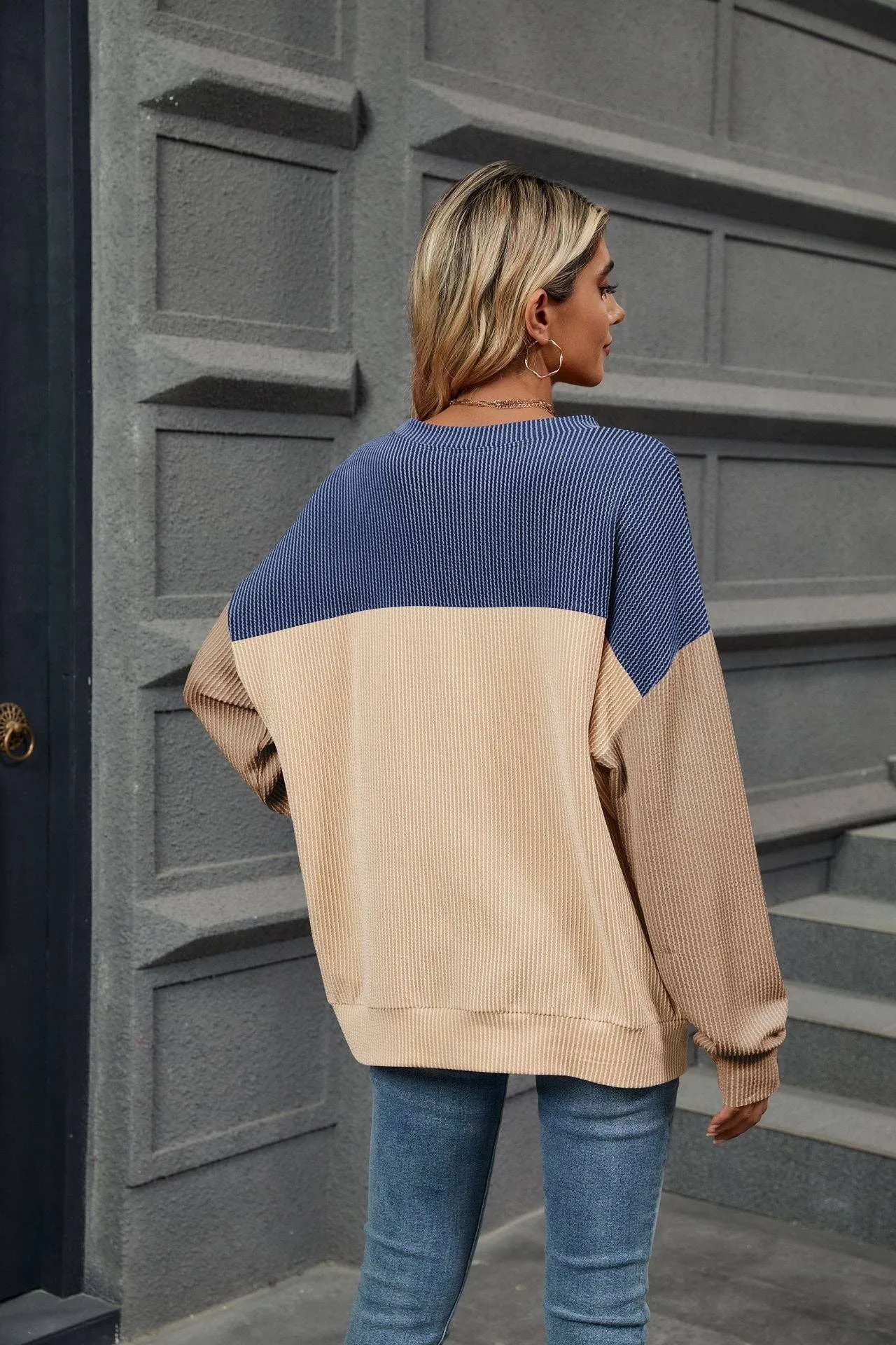 Ribbed Color Block Long Sleeve Shirt