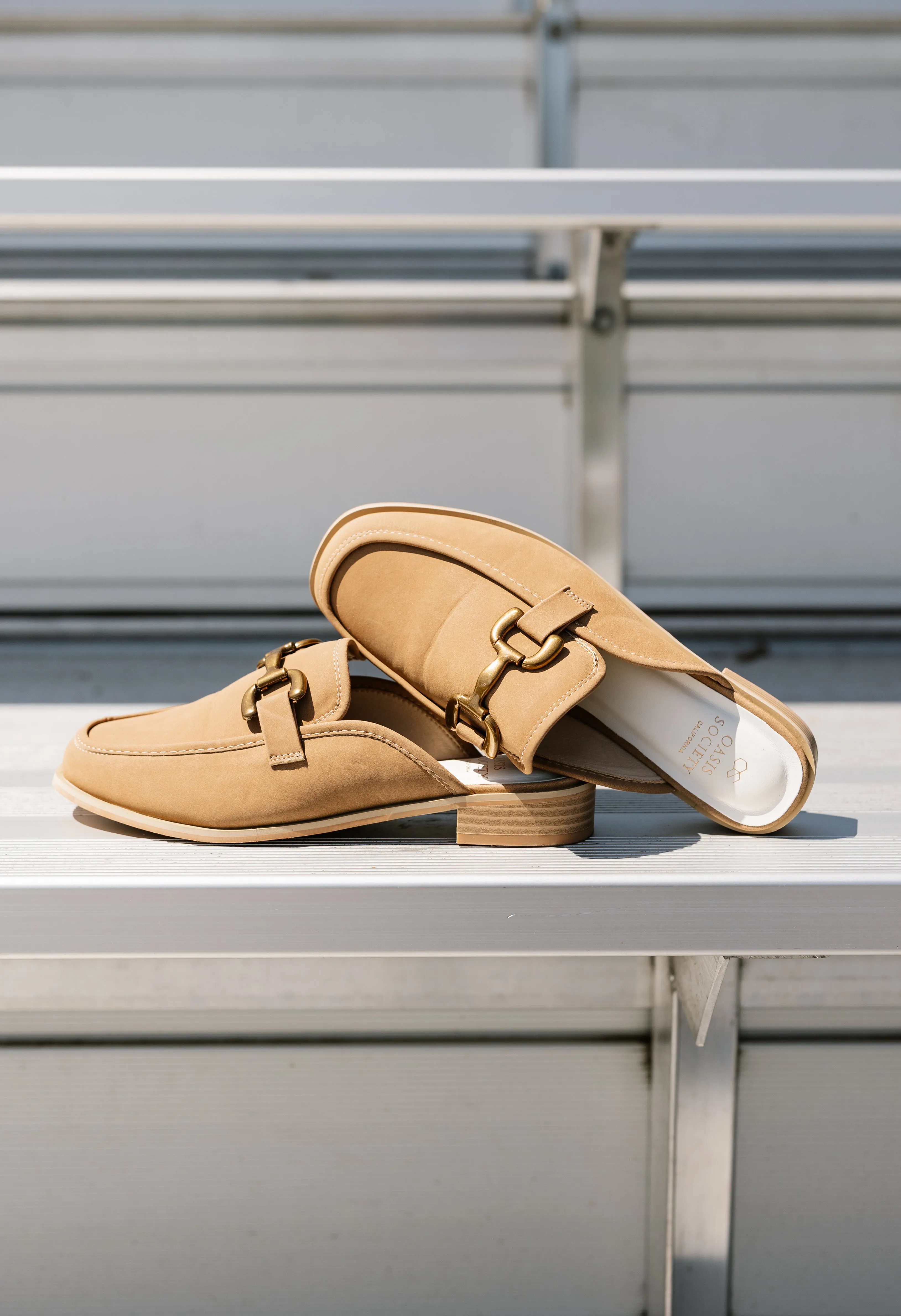 Santana Mules - CAMEL