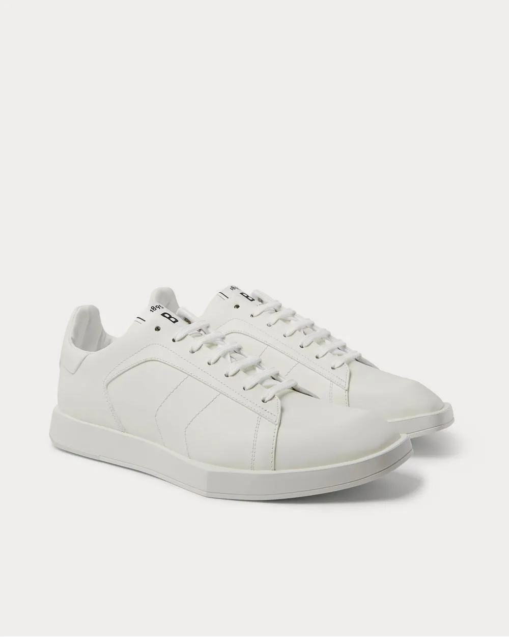 Stellar Leather  White low top sneakers