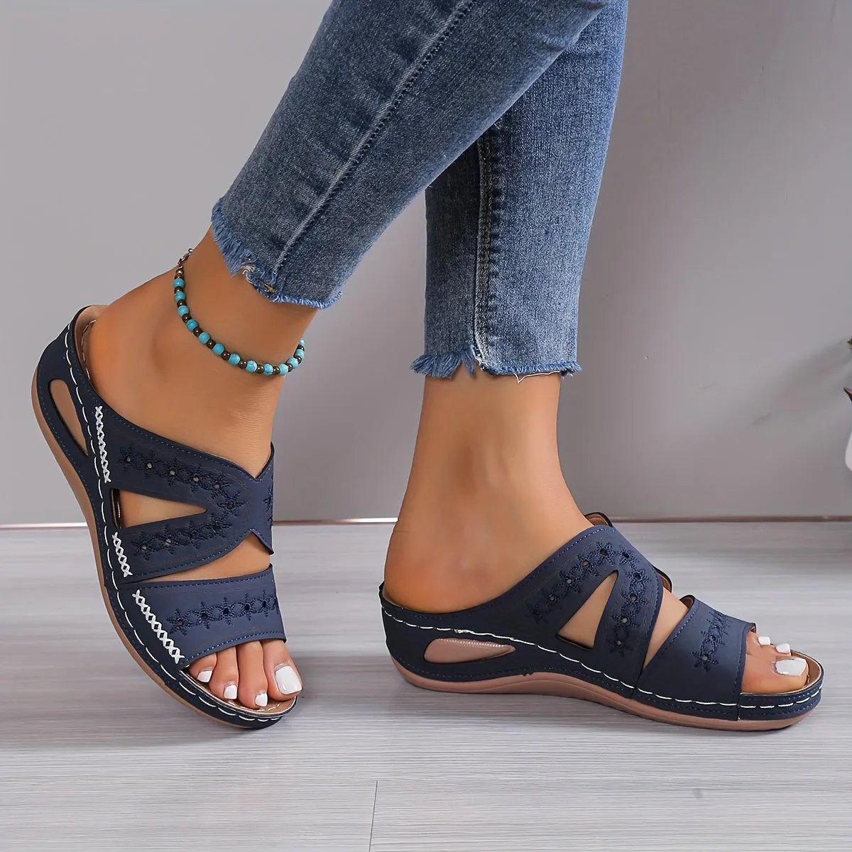 Tina | Orthopedic Sandals