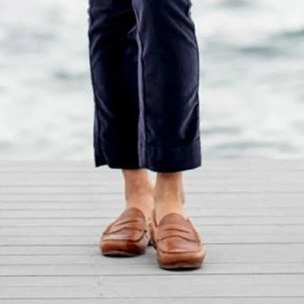 Women Vintage Slip On Loafers Low Heel PU Leather Loafers