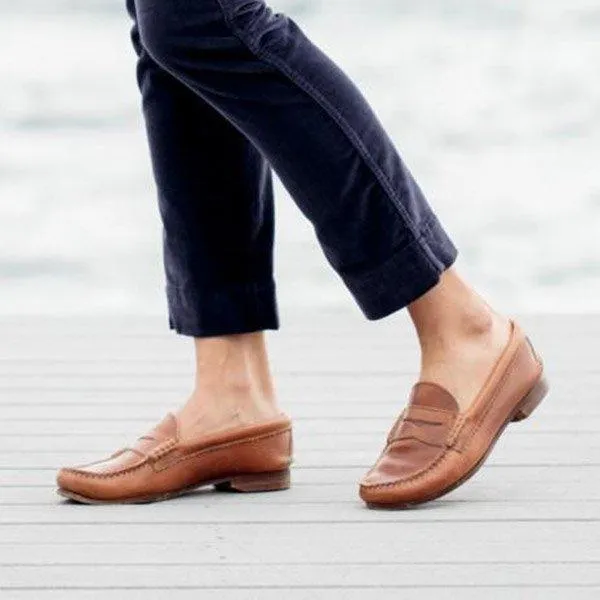Women Vintage Slip On Loafers Low Heel PU Leather Loafers