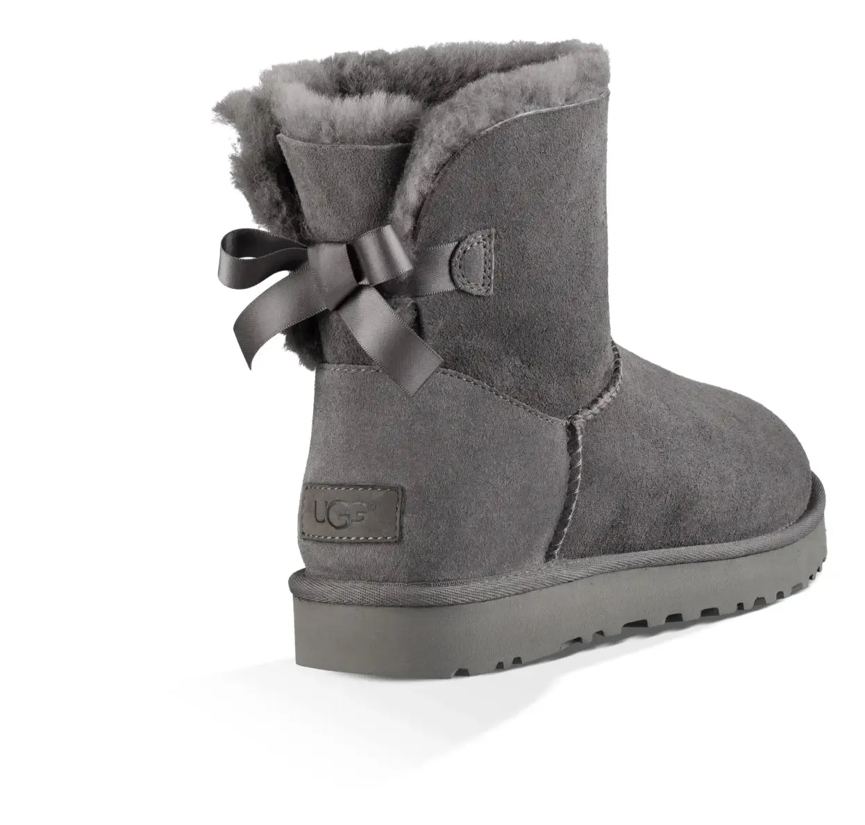 Women’s UGG Mini Bailey Bow II – Cozy Sheepskin Boot with a Feminine Touch