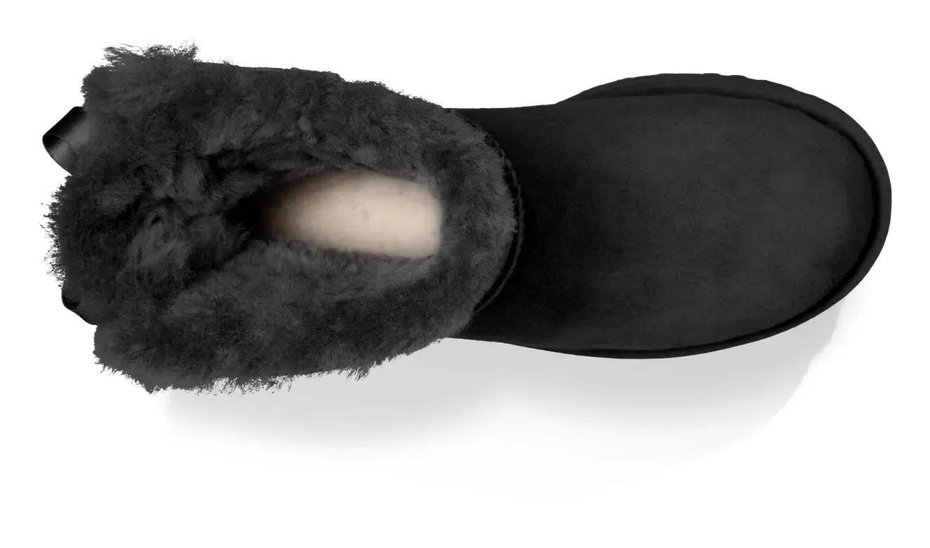 Women’s UGG Mini Bailey Bow II – Cozy Sheepskin Boot with a Feminine Touch